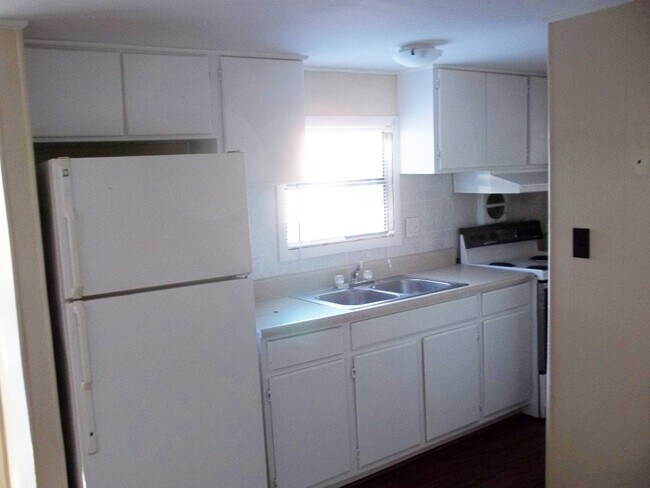 Foto del edificio - Adorable 2 bedroom 1 bath manufactured hom...