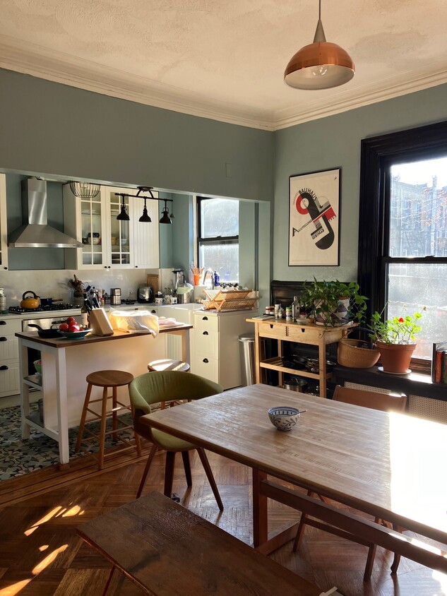 Foto principal - 1406 Dean St