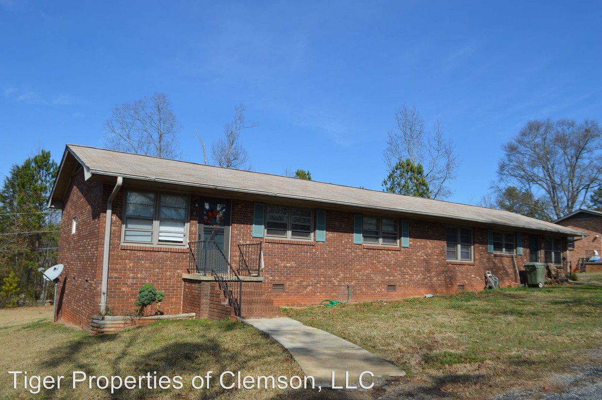 Building Photo - 2 br, 1 bath House - 3 Dove Circle