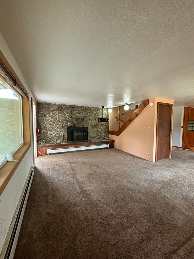 Foto del edificio - 2000 Steese Hwy