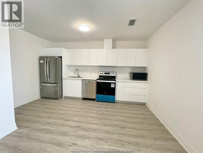 Building Photo - 7337 Meo Blvd
