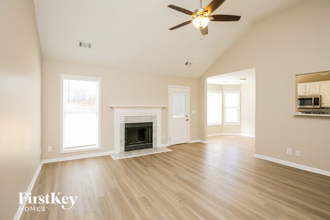 Foto del edificio - 1510 Smoke Hill Dr NE