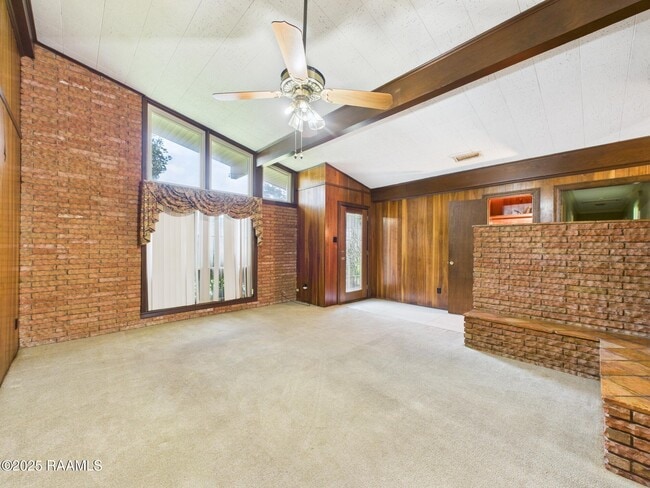 Building Photo - 406 Indian Mound Rd