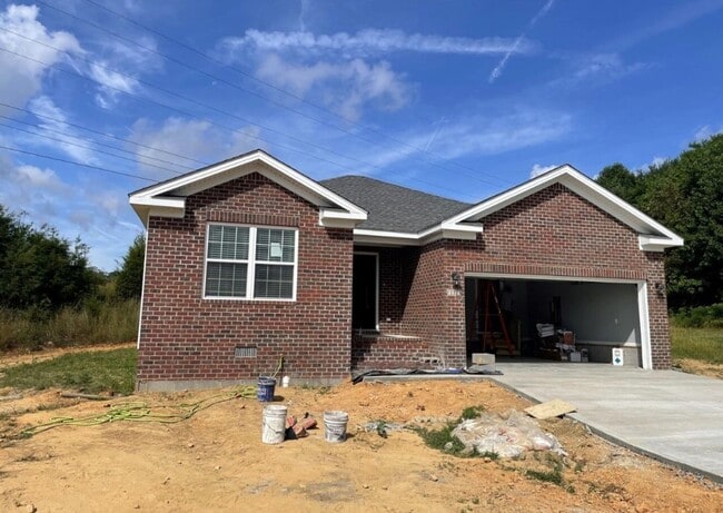 Building Photo - 137 Ashkirk Ln