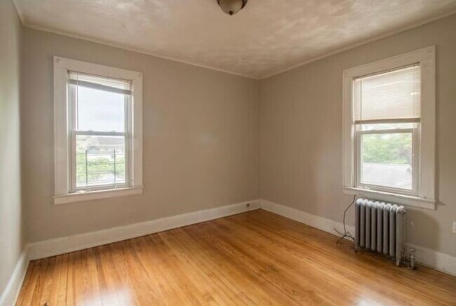 Foto principal - 7 Sager Pl