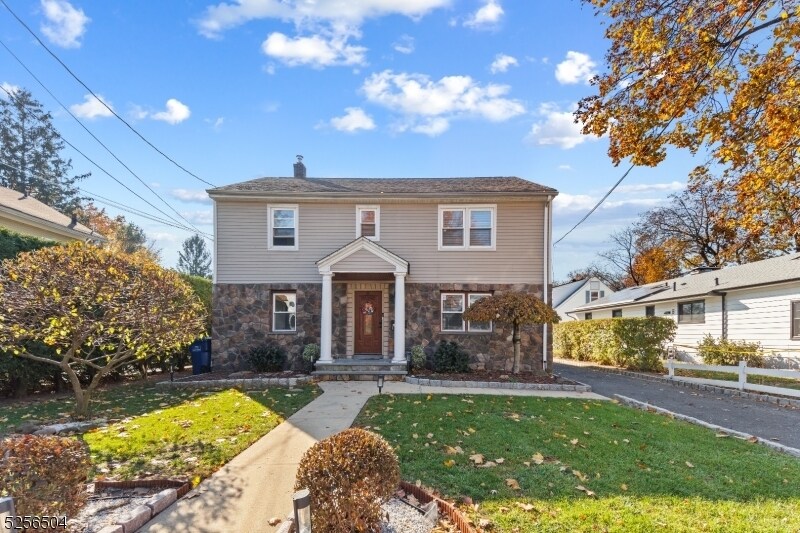 133 Cedar Ave, Hackensack, NJ 07601 Room for Rent in Hackensack, NJ