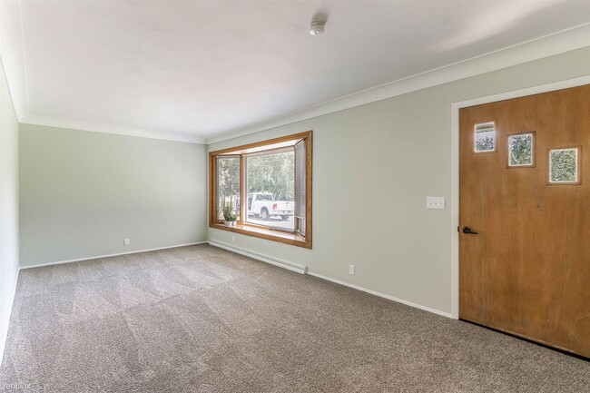 Building Photo - 3 br, 1.5 bath House - 5649 N Sprinkle Rd