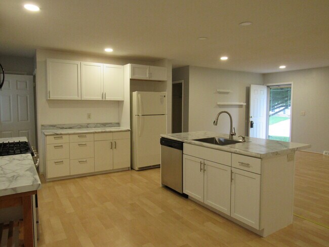 Foto del edificio - 3626 Oakwood Dr