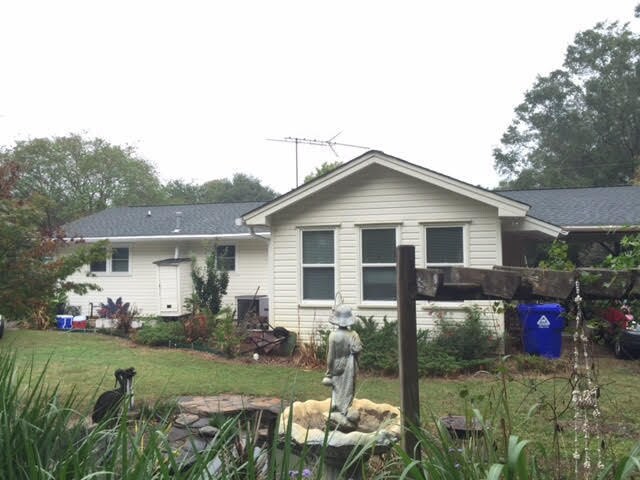 Building Photo - 1137 Sigsbee Rd