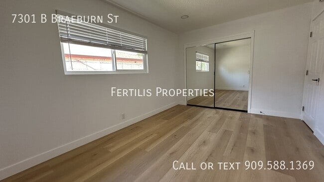 Building Photo - 7301 Braeburn St