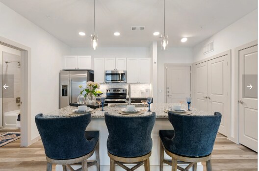 Foto del edificio - Apartment for Rent