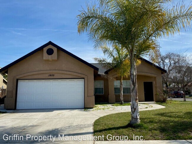 Foto del edificio - 4 br, 2 bath House - 1900 N Virginia Ave