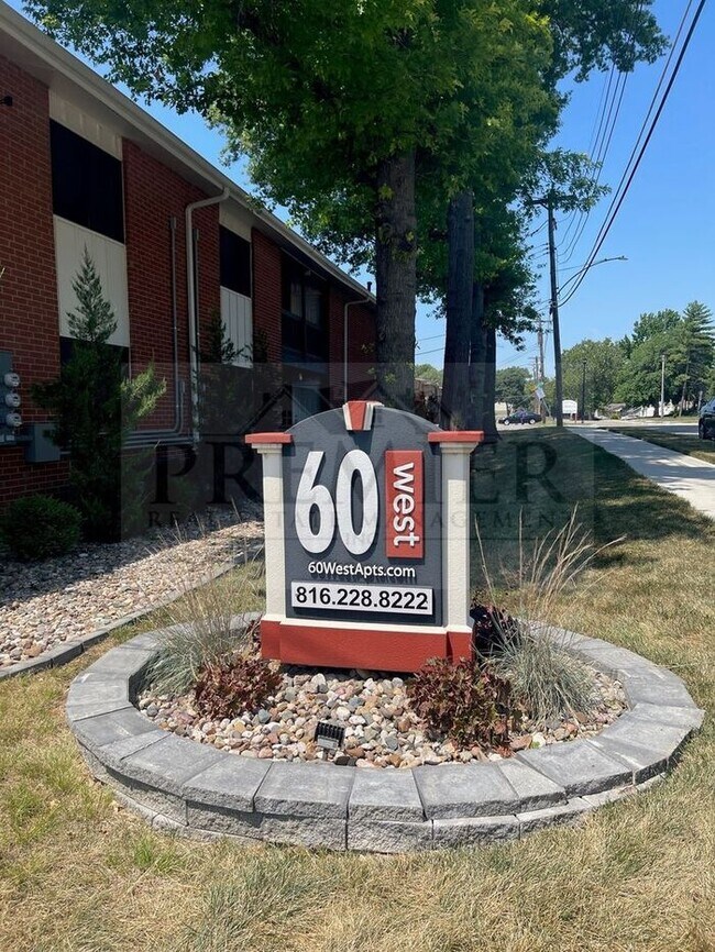 Foto del edificio - Updated 1 bed / 1 bath apartment - 60 West...