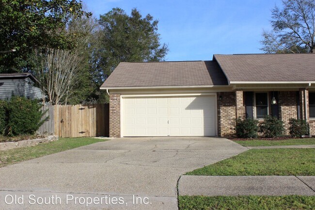 Building Photo - 4 br, 2 bath House - 7430 Baywoods Lane