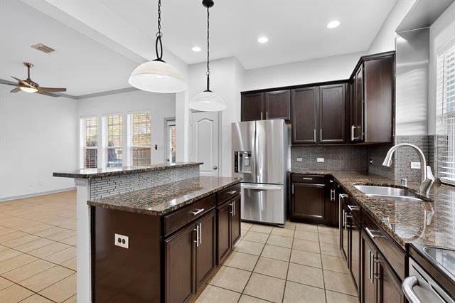 Foto del edificio - 4015 Rome Ct