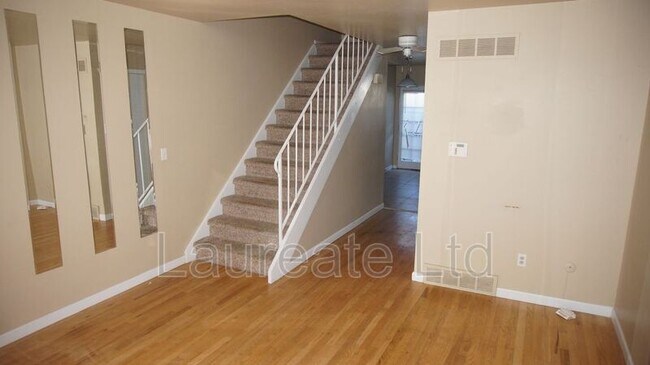 Foto del edificio - 15795 E 13th Pl