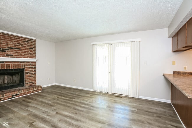 Foto del edificio - 6127 Terrytown Pkwy