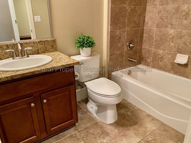 Foto del edificio - 3436 N Trenton Ln