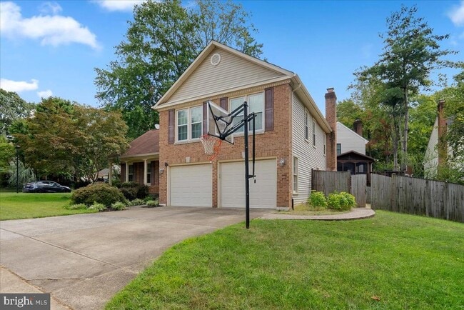 Building Photo - 9303 Macswain Pl