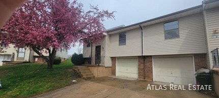 Building Photo - 17312 E 48th Terrace S
