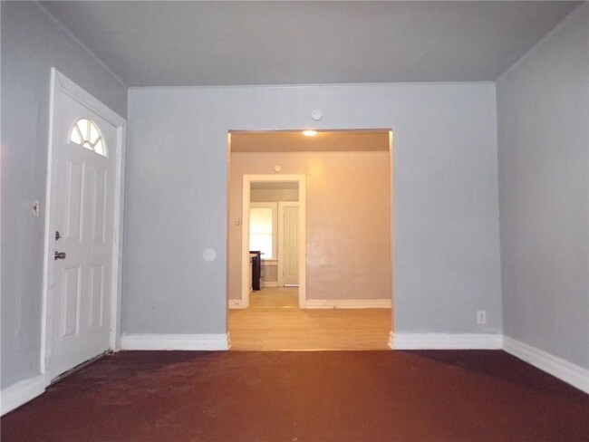 Building Photo - 4010 E Reno Ave