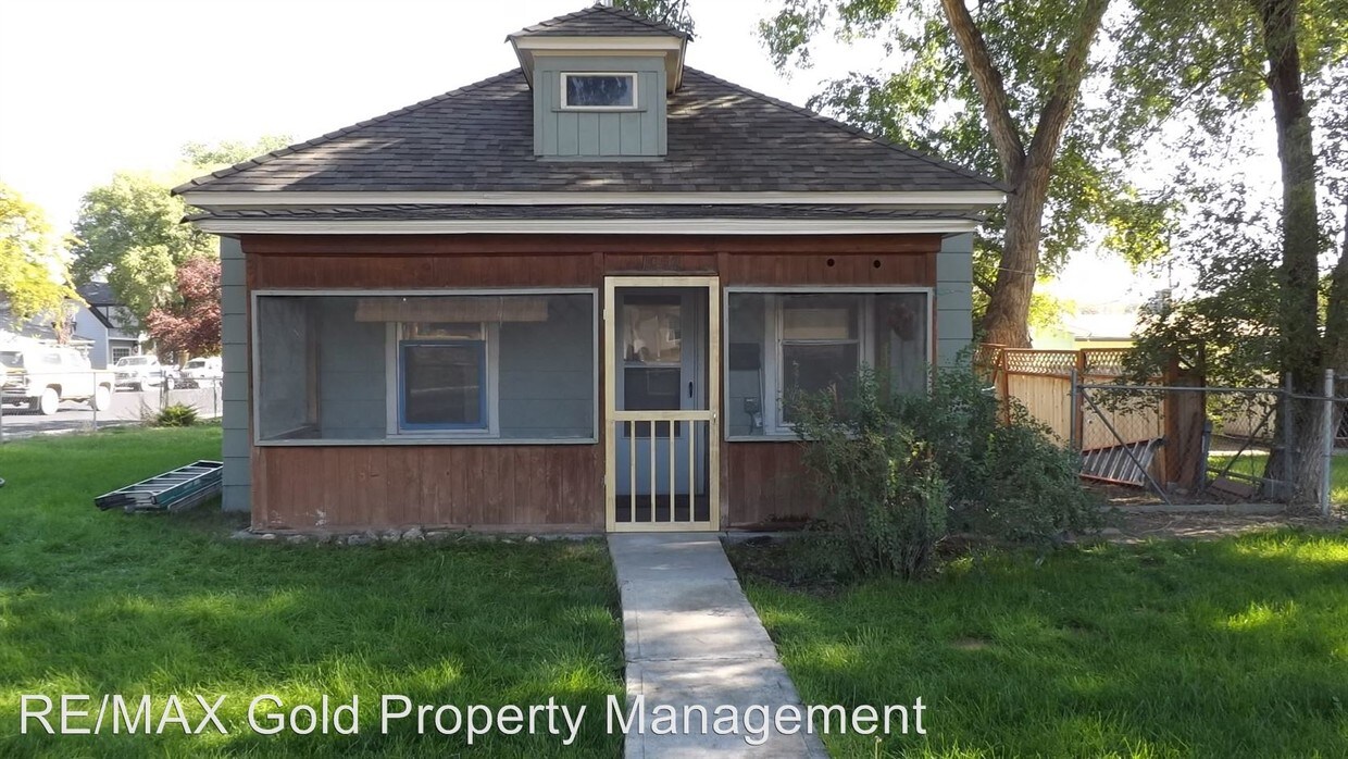 Primary Photo - 1292 4th St