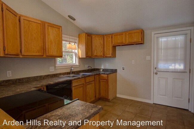 Foto del edificio - 2 br, 1 bath House - 1616 E. Main St