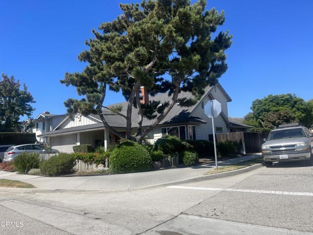 Foto principal - 6237 Hunter St