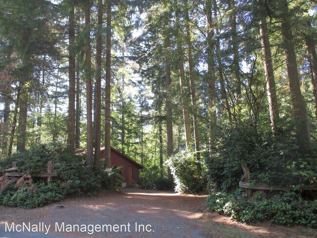 Building Photo - 3 br, 1.5 bath House - 10120 72nd Ave NW