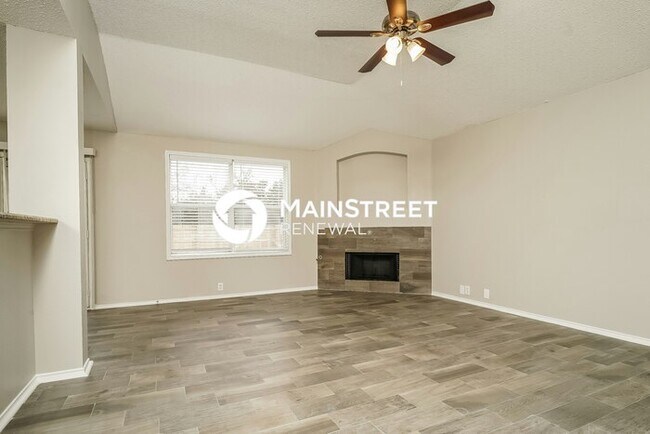 Foto del edificio - 4 Bedroom Pet-Friendly Home in Glenn Heigh...