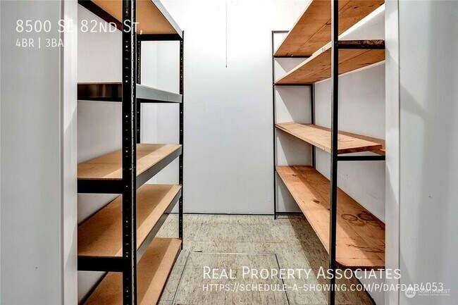 Foto del edificio - 8500 SE 82nd St