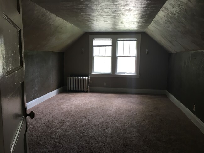 upstairs bedroom - 1230 Sherburne Ave