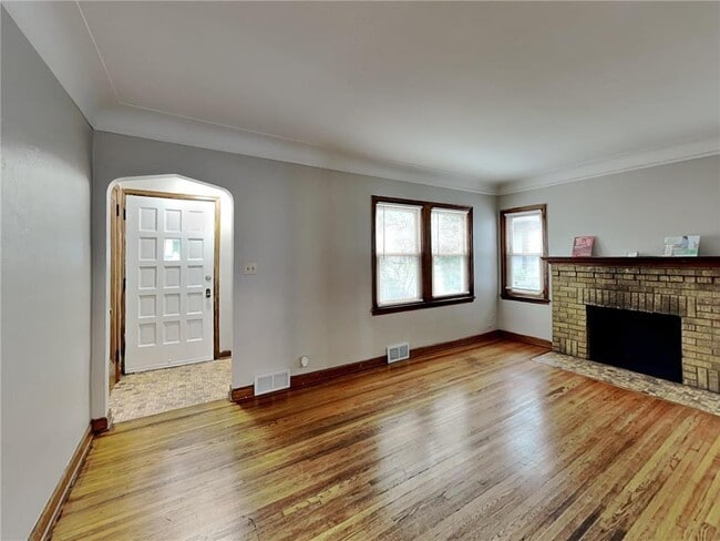 Foto del edificio - 3551 N Knox Ave