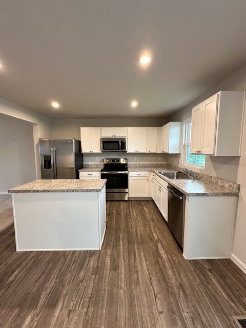 Foto del edificio - 424 Sitka Spruce Ln
