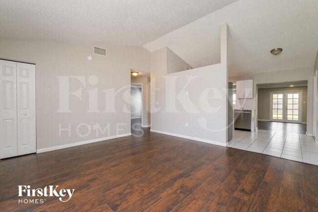 Building Photo - 7615 Ivory Terrace
