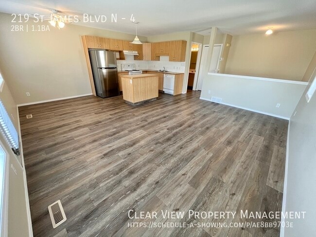 Photo du bâtiment - Bright and modern 2 bedroom, 1.5 bathroom ...