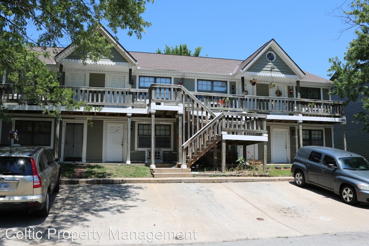 Primary Photo - 593 N Somerset Terrace