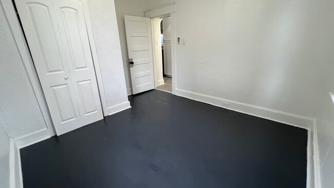 Photo - 1707 Holladay St Apartment