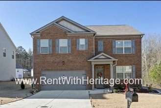 Building Photo - 125 Lost Cove Dr