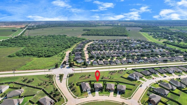 Foto del edificio - 2612 Bryan Park Ln