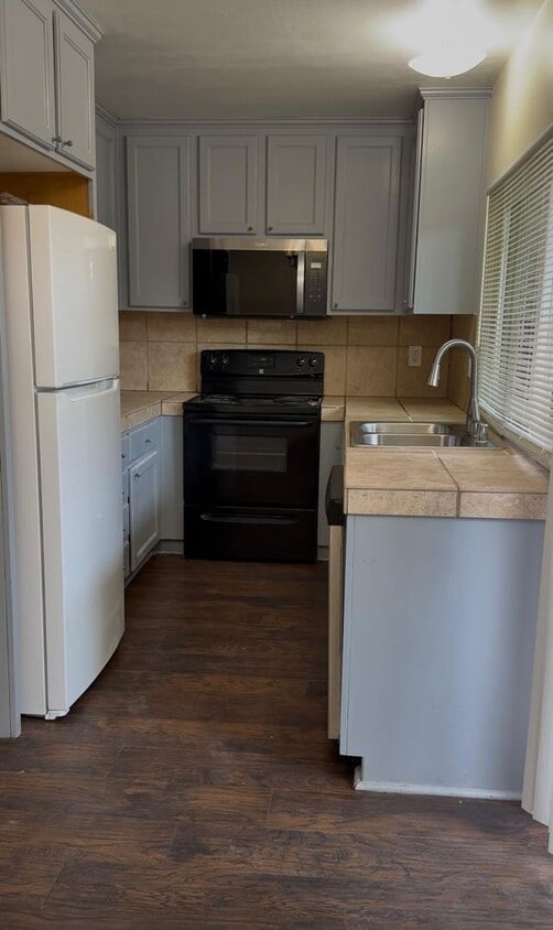 Primary Photo - “Spacious 3 Bedroom Home in Pepper Drive E...