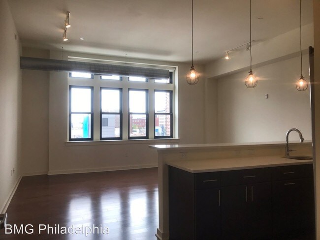 Building Photo - 1642 Fairmount Ave