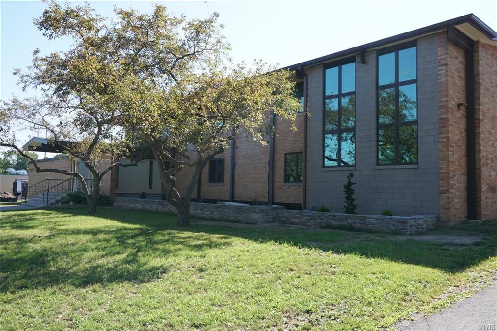 Primary Photo - 124 Swansea Dr