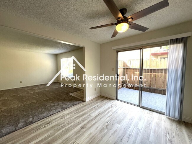 Building Photo - Spacious Carmichael 3bd/1.5ba Condo near M...