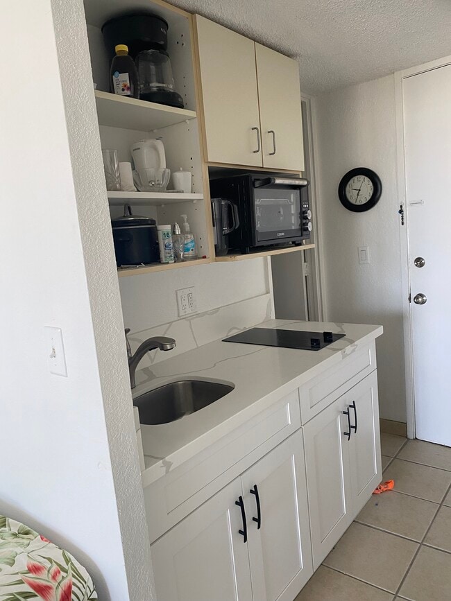 Building Photo - 445 Seaside Ave