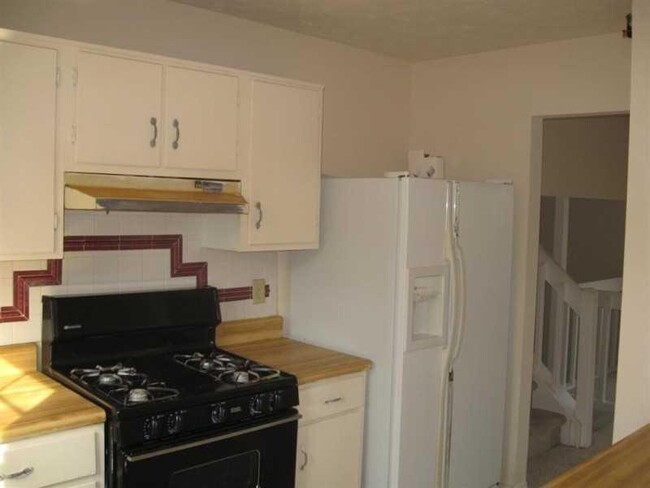 Foto del edificio - 888 Highland Terrace NE