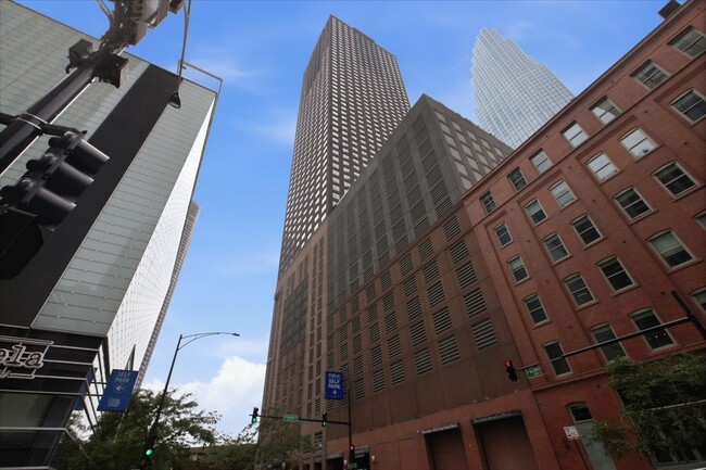 Building Photo - 474 N Lake Shore Dr