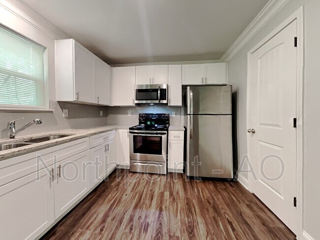 Foto del edificio - 5259 Hanover St