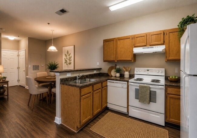 Building Photo - Main Street Apartments