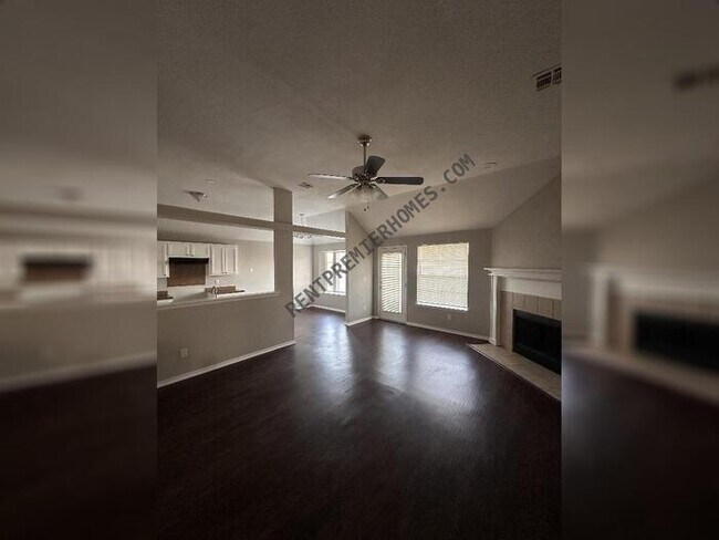 Foto del edificio - 1409 Buena Vista Cir